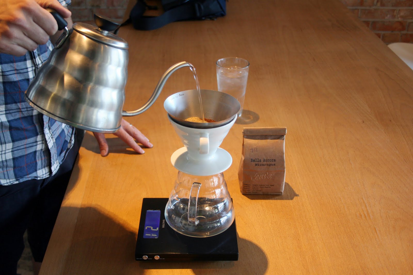 pour+over+coffee_pour1