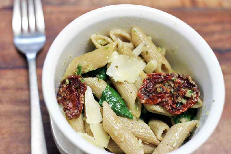 pesto pasta recipe with slow roasted tomatoes