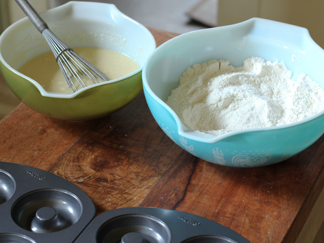 How to make baked donuts