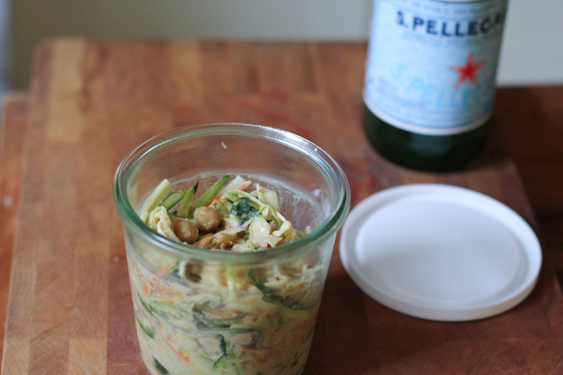 Zucchini Noodle Salad with Spicy Peanut Sauce in a Weck Jar