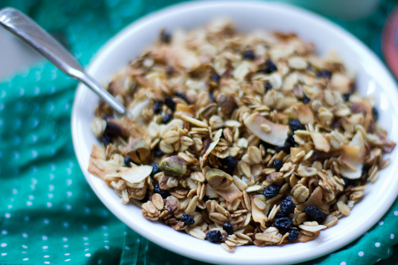 Blueberry Pistachio Granola Recipe