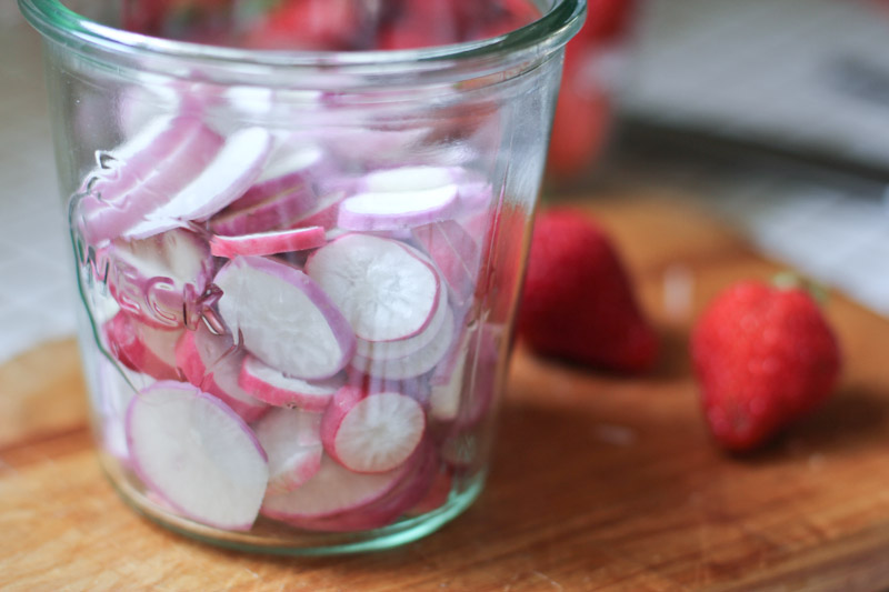 Strawberry Pickled Radishes Recipe