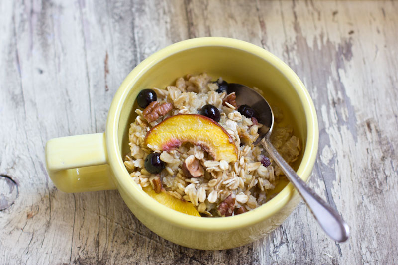 baked breakfast quinoa recipe with peaches and blueberries