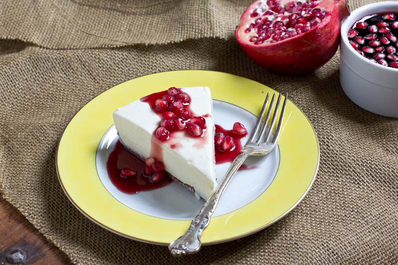 Greek Yogurt Cheesecake Recipe with Pomegranate Sauce 