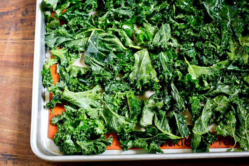 Easy_Kale_Chip_Recipe