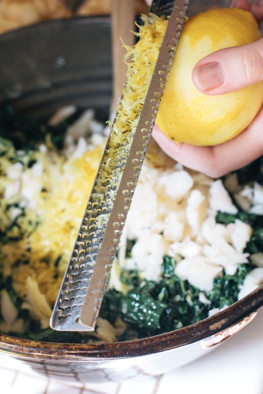 Kale Artichoke Dip with Greek Yogurt