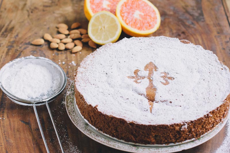 Tarta de Santiago Almond Cake Recipe 