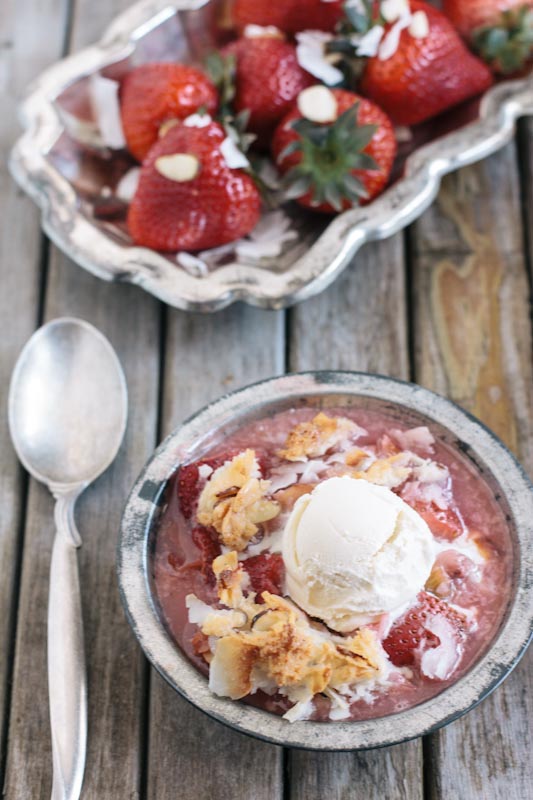 Strawberry Rhubarb Coconut Crisp Recipe 