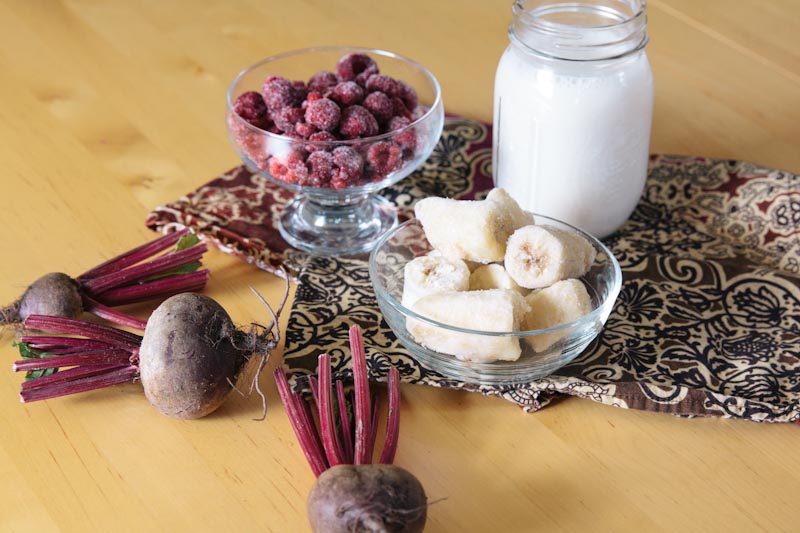 Beet Raspberry Banana Smoothie Recipe 