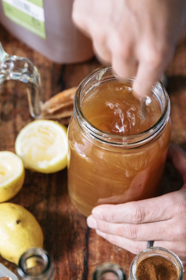 Caramel Apple Cider Cocktail Recipe