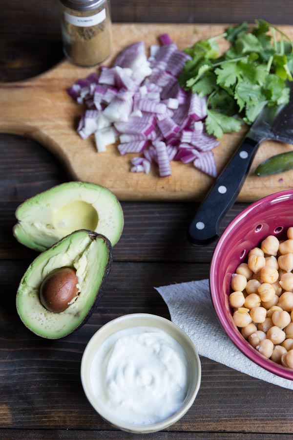 avocado chickpea yogurt dip recipe