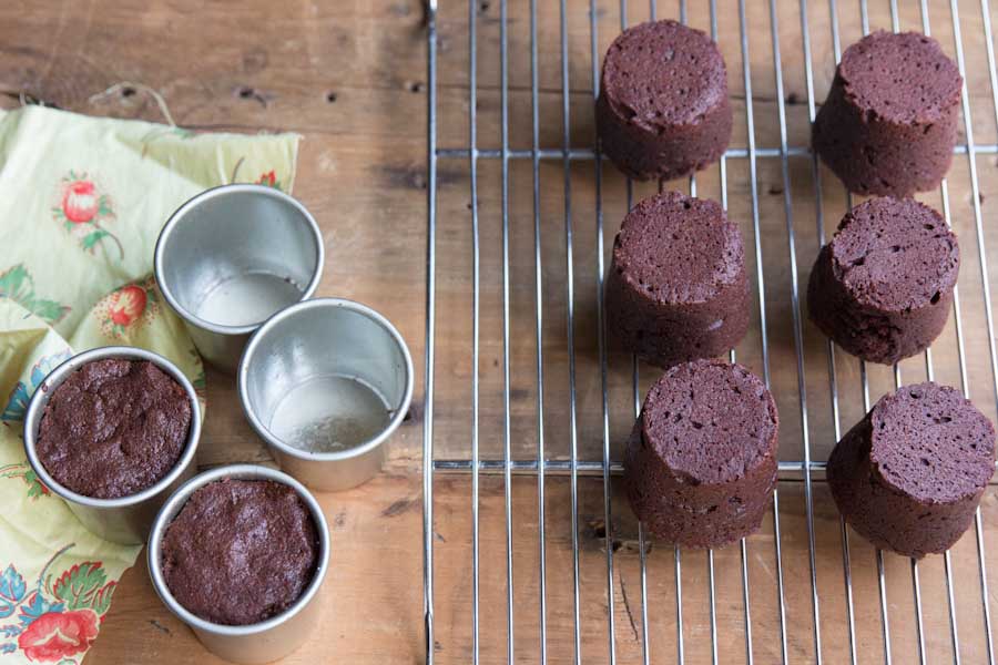 Chocolate Glaze With Cocoa Powder - The Creek Line House