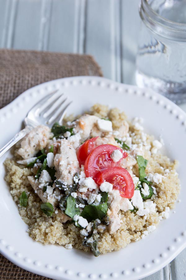 Tomato Basil Chicken and Quinoa Recipe | theVintageMixer.com