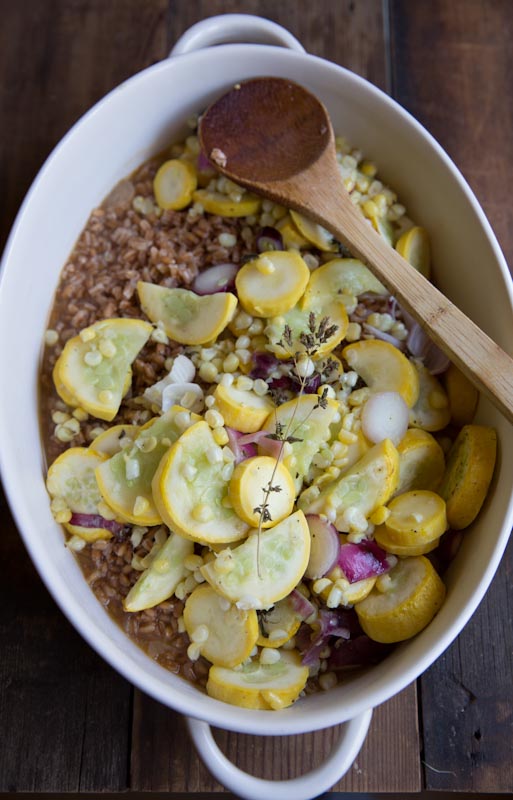 Summer Farro Risotto Recipe with Squash and Corn • theVintageMixer.com