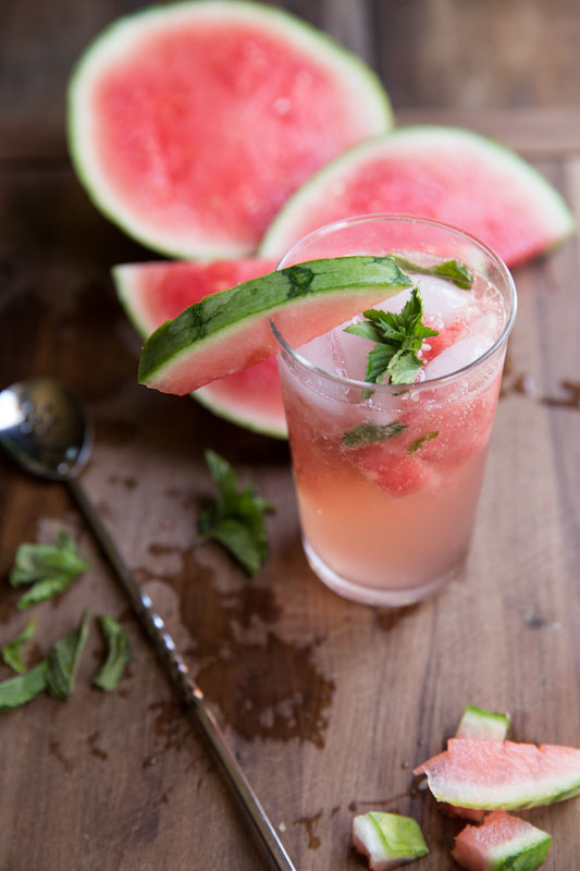 Watermelon Mojito Recipe • theVintageMixer.com #eatseasonal