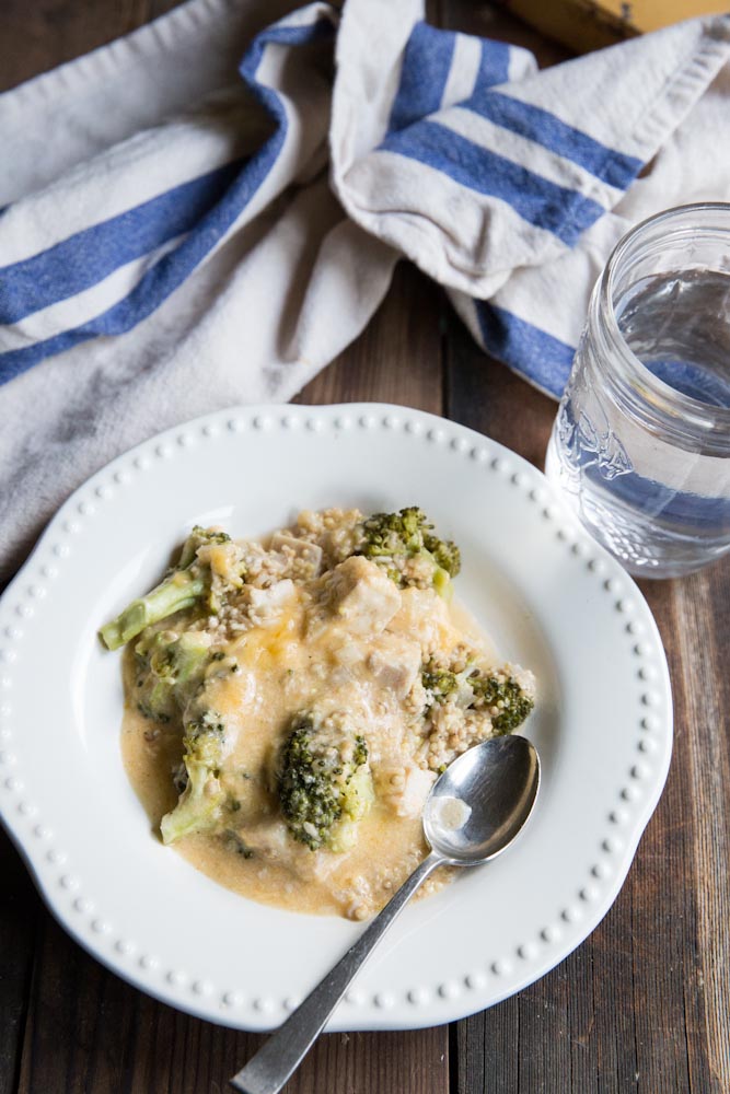 Slow Cooker Cheesy Chicken and Broccoli Recipe • theVintageMixer.com