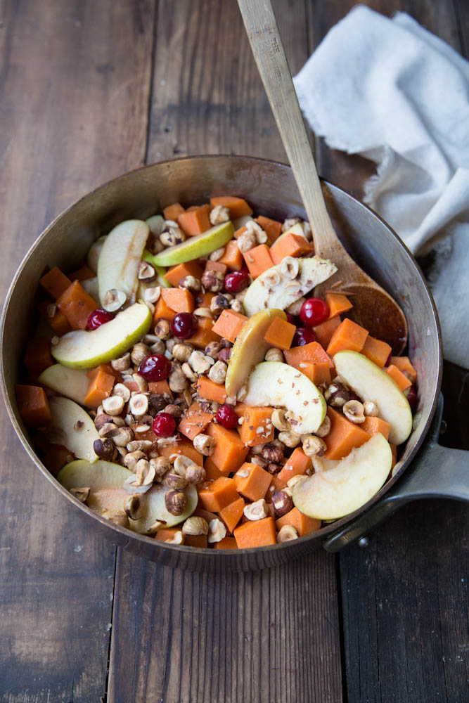 Sweet Potato, Apple, Cranberry Sauté • theVintageMixer.com #Thanksgiving