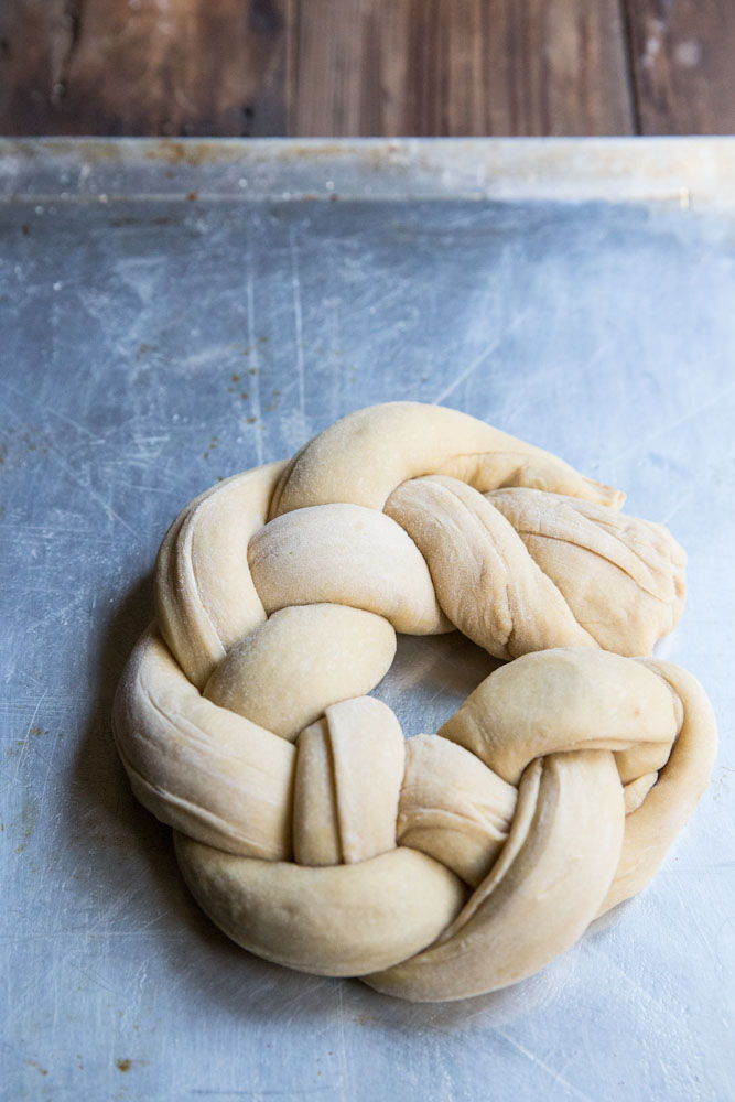 fahéjas tekercs challah recept • theVintageMixer.com