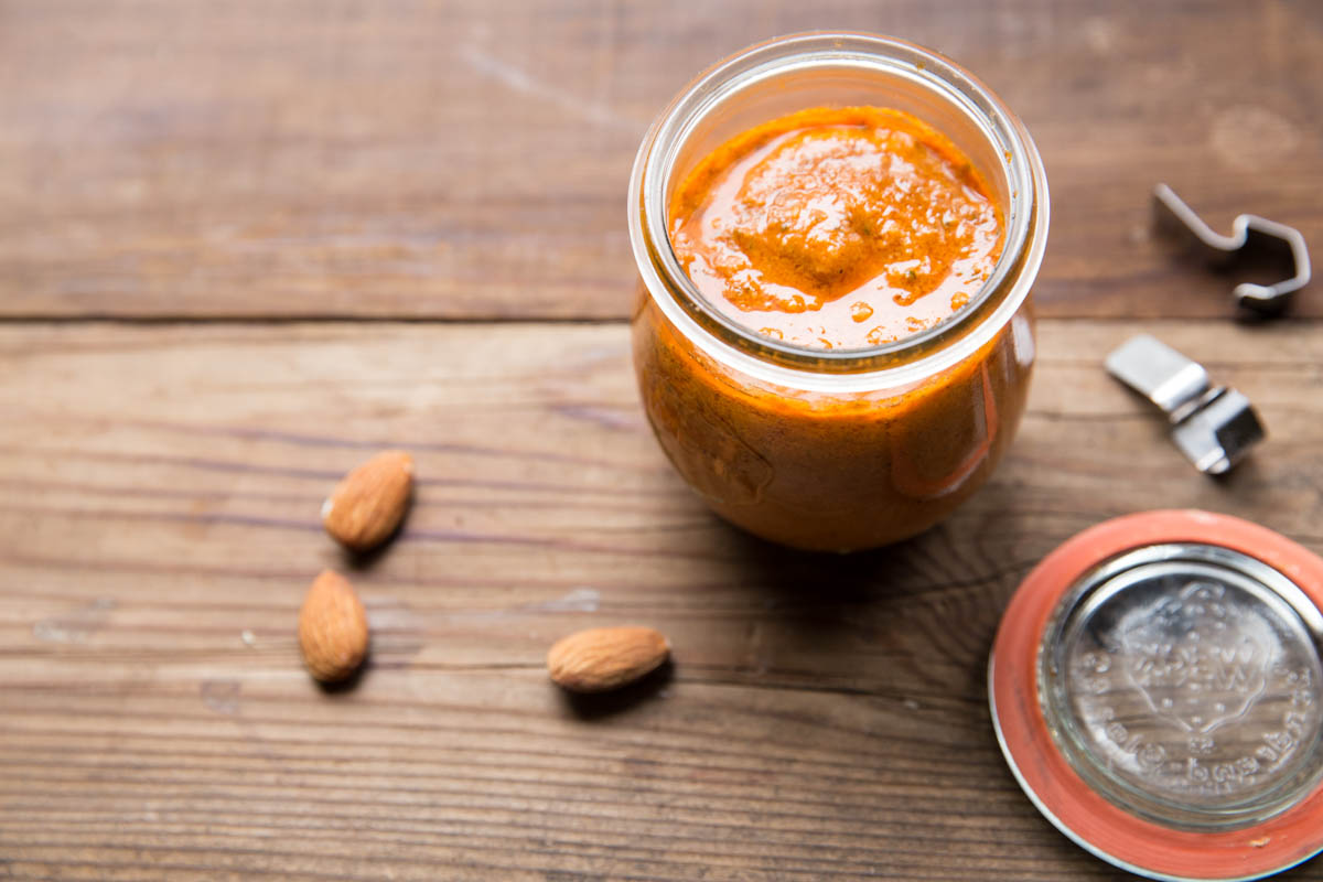 Spanish Romesco Sauce Recipe • theVintageMixer.com #sauce