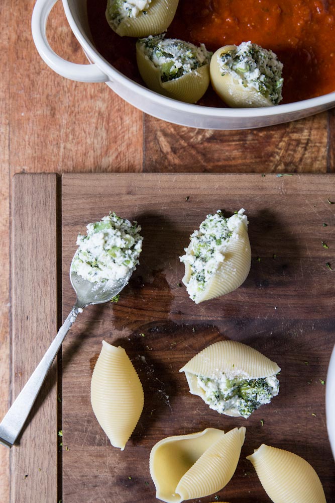 Roasted Broccoli Stuffed Shells Recipe • theVintageMixer.com #pasta