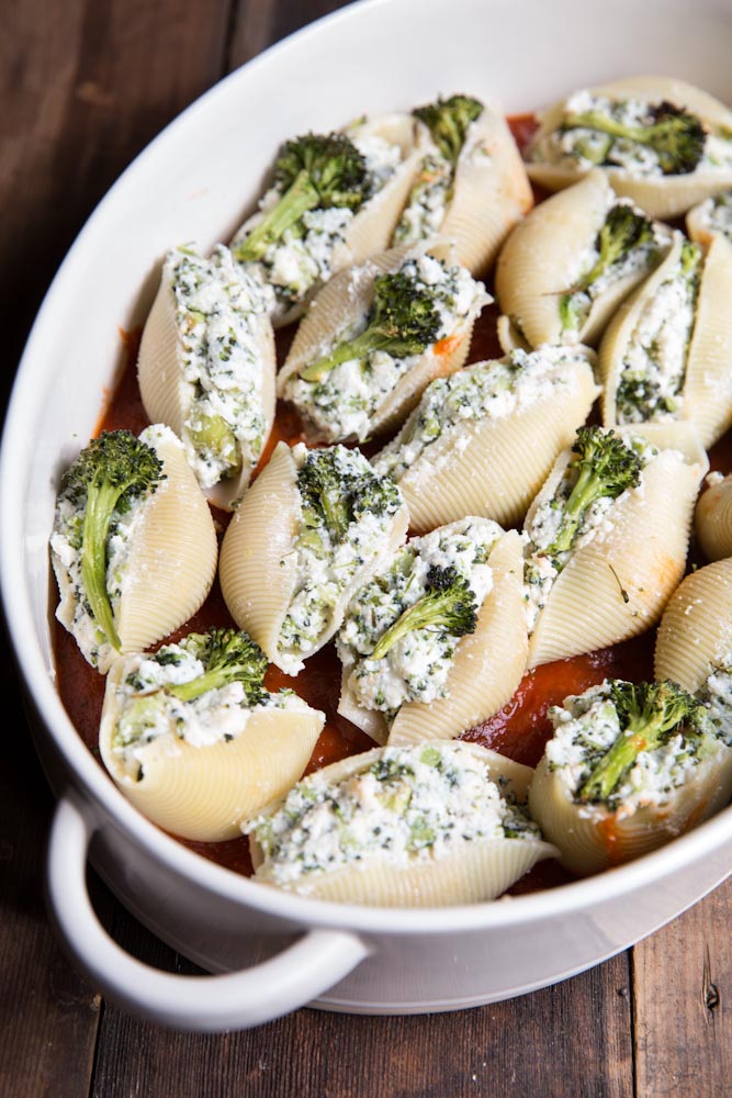 Roasted Broccoli Stuffed Shells Recipe • theVintageMixer.com #pasta