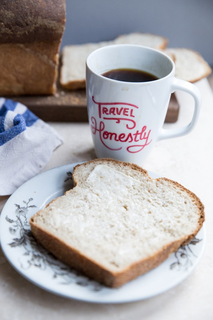 Homemade Sourdough Bread Recipe • theVintageMixer.com #bread #homemadebread #sourdoughbread