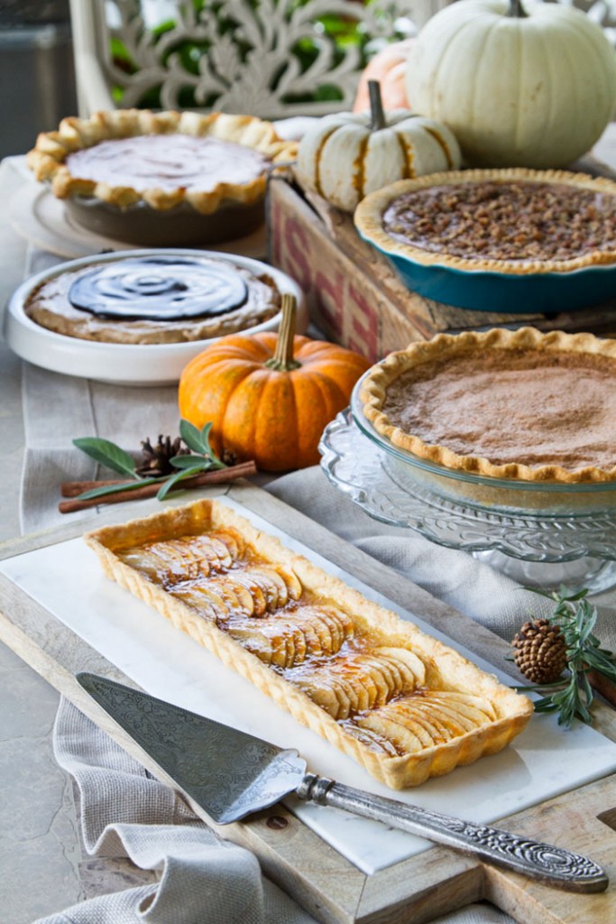 Pie Party • theVintageMixer.com #pie #pierecipes holidayrecipes