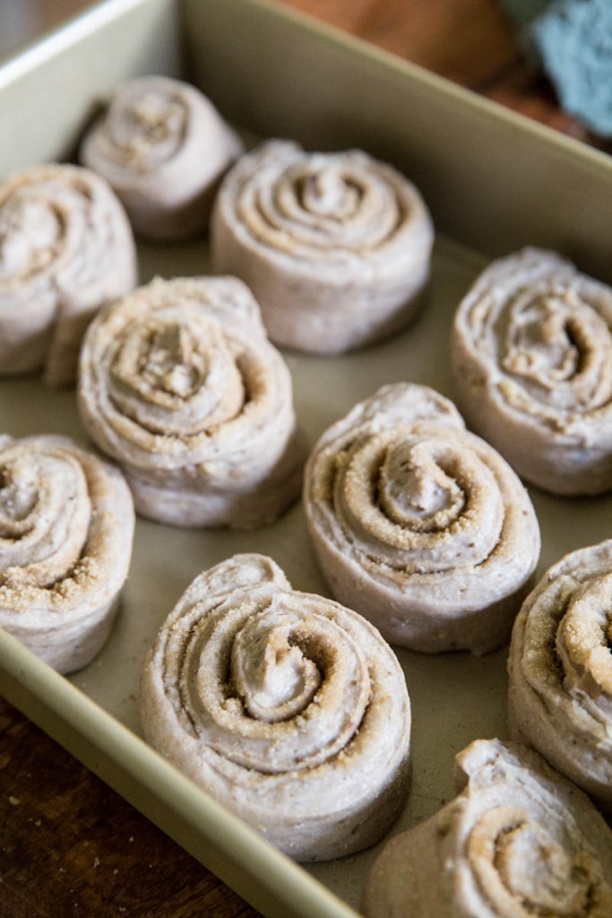 Blood Orange Sourdough Sweet Rolls • theVintageMixer.com #sourdoughrecipe #bloodorange #cinnamonrolls #valentinesrecipe