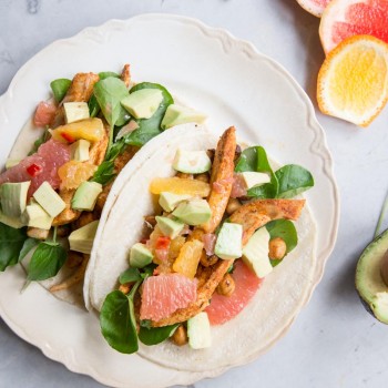 chicken and chickpea tacos with citrus avocado salsa • theVintageMixer.com #cleaneating #healthyeating #tacos #chickenrecipe