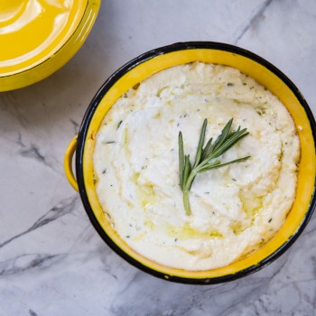 Baked Ricotta Appetizer Recipe • theVintageMixer.com #appetizer #ricotta