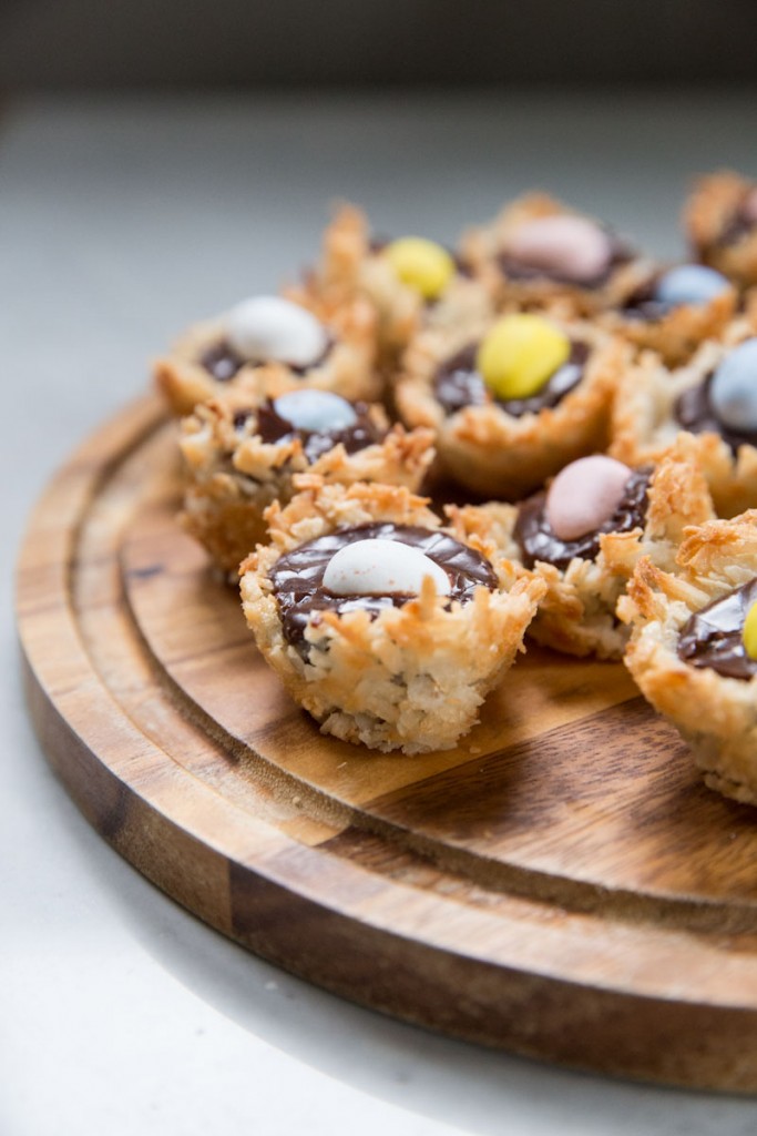 Coconut Macaroon Nests for Easter • theVintageMixer.com #easterecipe