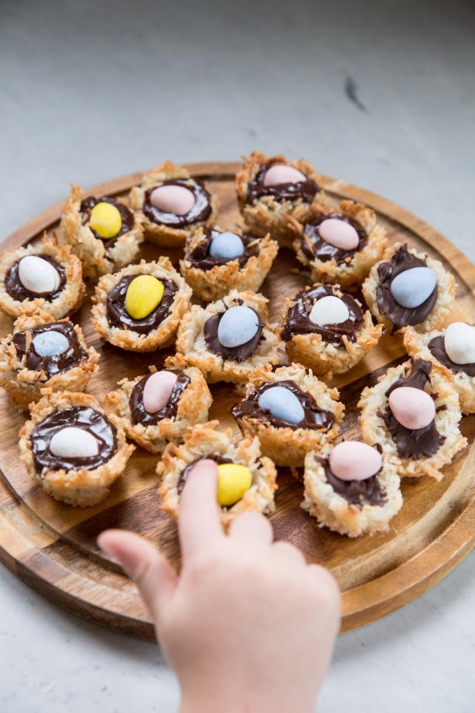 Coconut Macaroon Nests for Easter • theVintageMixer.com #EasterRecipe