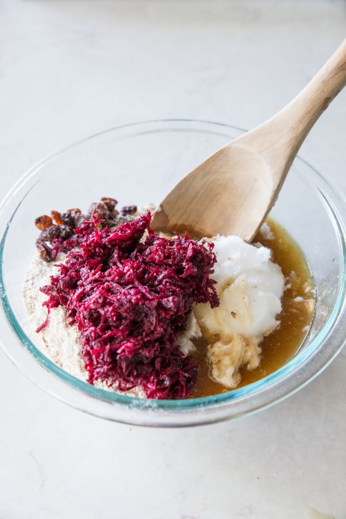 Healthy Beet and Walnut Energy Cookies • theVintageMixer.com #energycookies #runningrecipe #beets #healthyrecipe