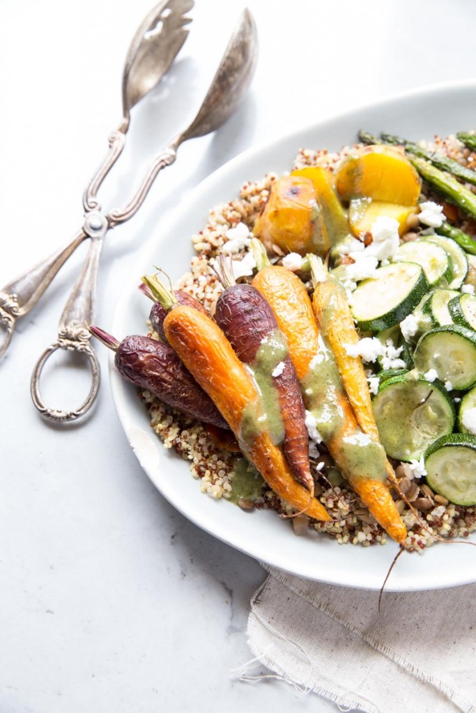 Quinoa and Lentils with Roasted Veggies • theVintageMixer.com #healthyrecipe #quinoarecipe