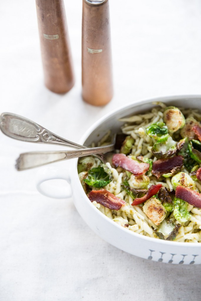 Pesto Trofie Pasta with Brussels Sprout Chips and Bacon • theVintageMixer.com #dinner #pasta #eatseasonal