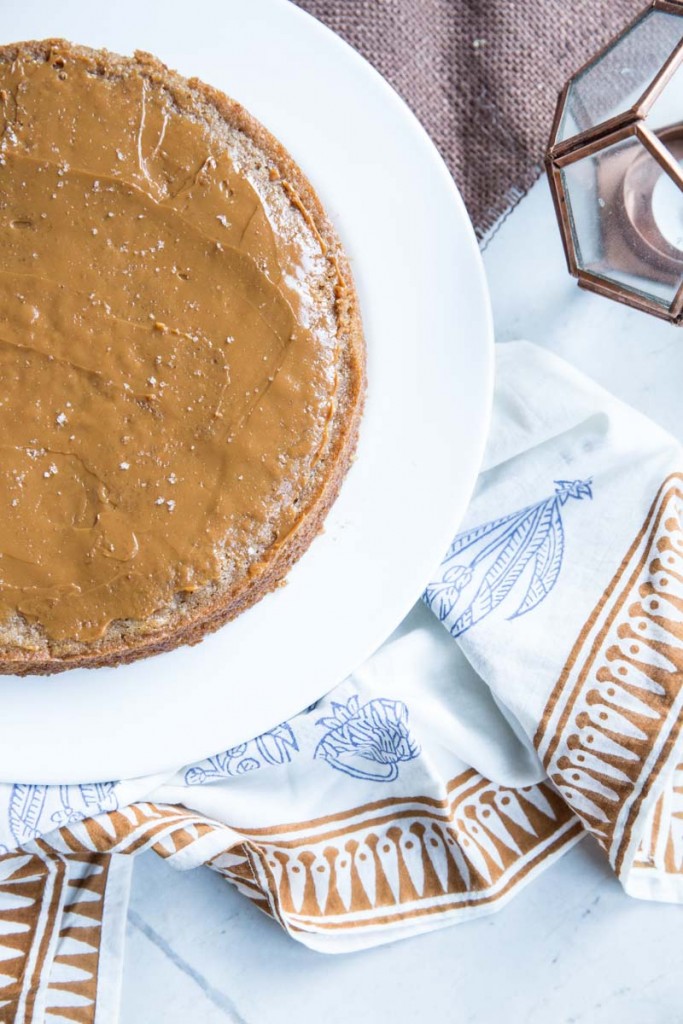 Chestnut Sheet Cake with Dulce de Leche Cream • theVintageMixer.com #sheetcake #chestnuts #delcedeleche