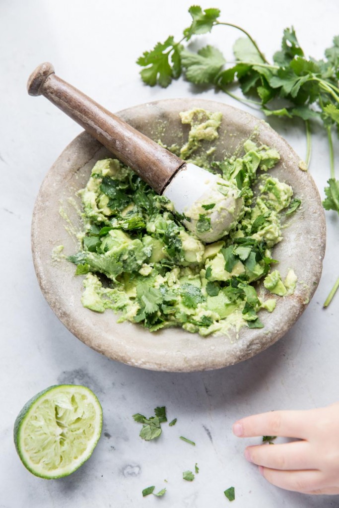 Quick Avocado Lime Mash • theVintageMixer.com #avocadorecipe