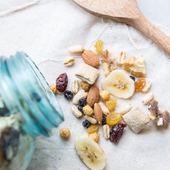 Healthy trail mix recipe with dried fruit and nuts