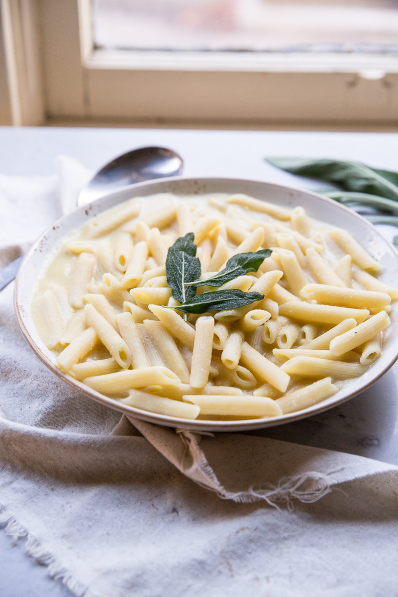 This cashew based vegan pumpkin pasta sauce is absolutely creamy and delicious! 