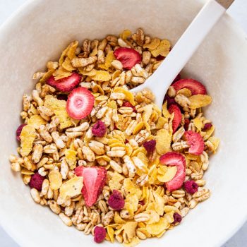 Make a big batch of this healthy homemade cereal recipe and it will last you for weeks!