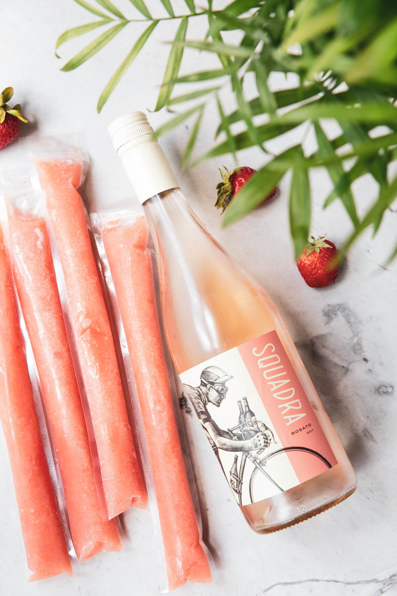 These are a must try for Summer gatherings, Homemade Rosé wine popsicles.