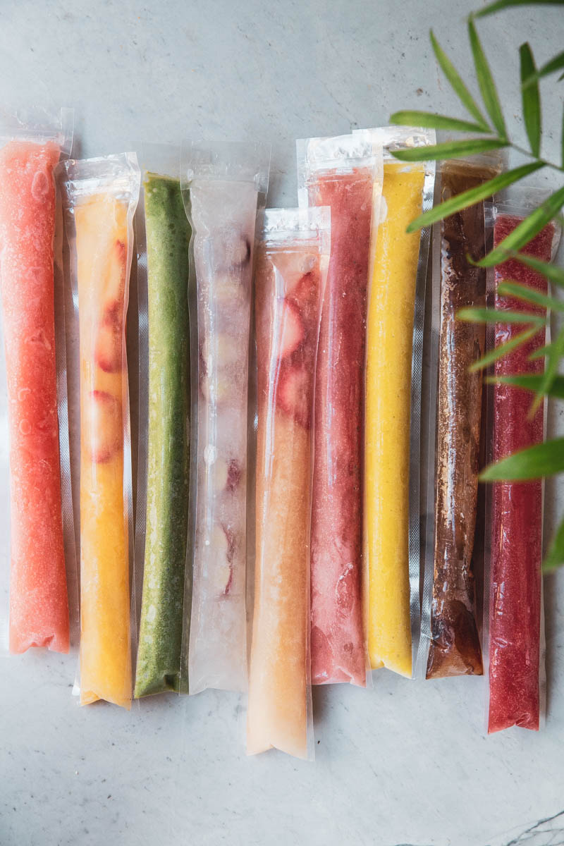 Tons of great ideas for making homemade freezer pops. 