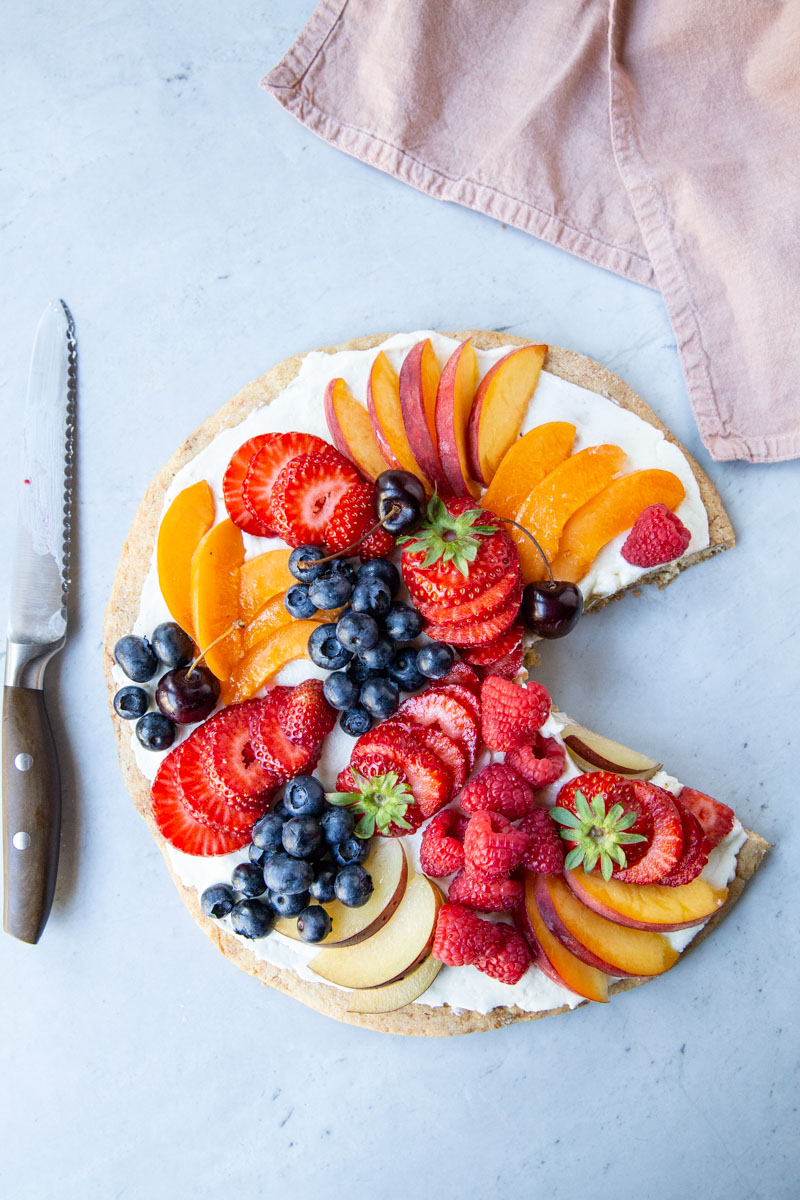 Make this healthy Fruit Pizza using all of the best ripe Summer fruit.